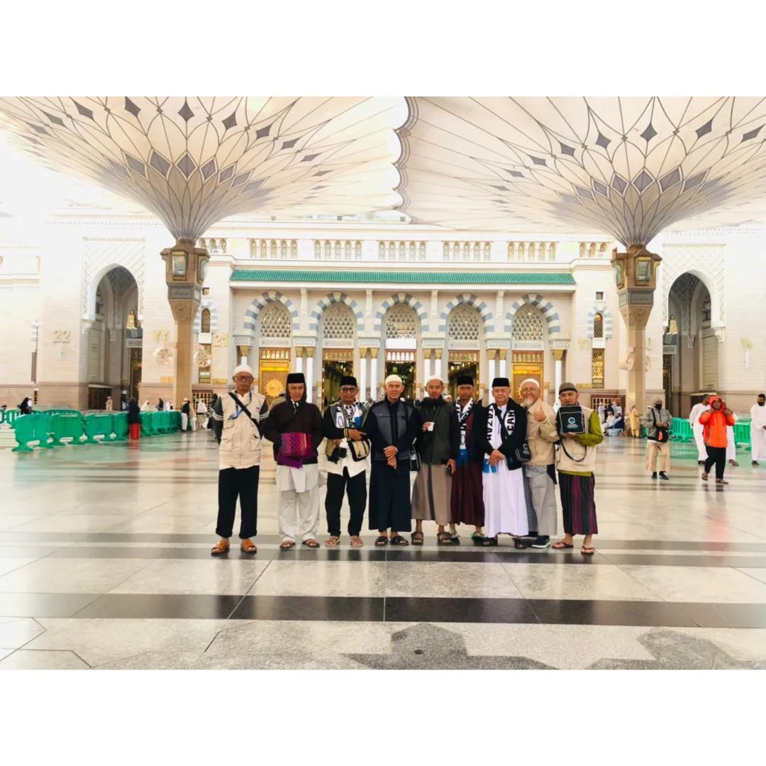 Travel Umroh Ramadhan Untuk Usia 10 Tahun Ambon